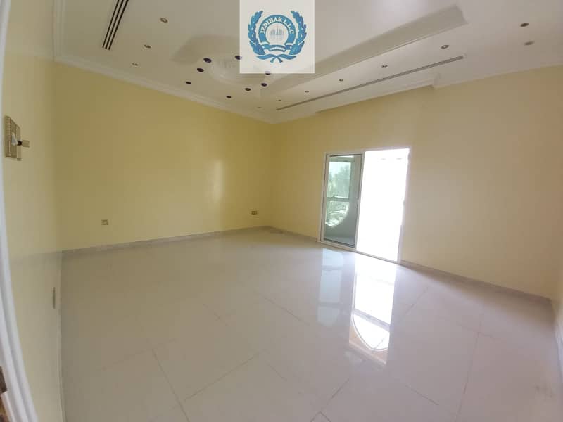 7 MAGNIFICENT  NEW 4BHK Duplex Villa with Garden   available in SHARQAN. only in 90k