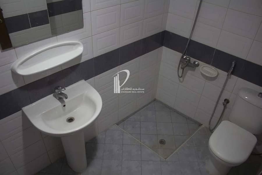 3 Studio for rent in a vital area, one month free Deira-Al Murar -