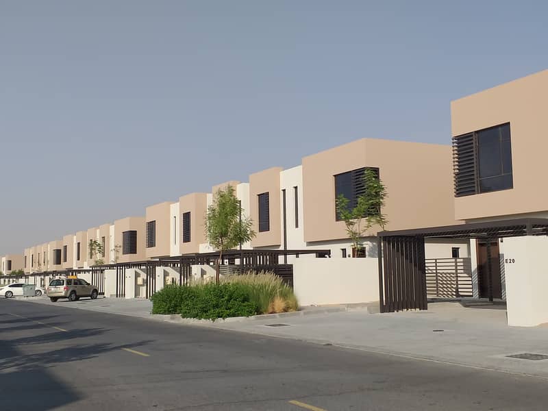 Luxury 3bed villa for sale price, 1.3 million in Nasma Residence.  Sharjah.