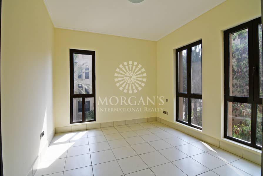 14 1BR Spacious & Bright | Garden View | Large Balcony