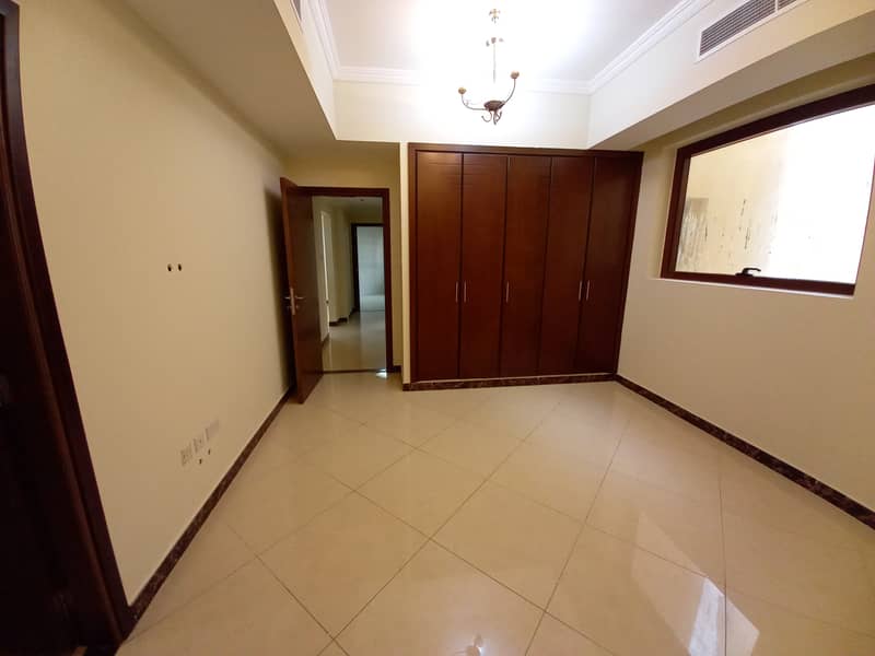 Hot property 2br + laundry room gym pool balcony parking 45k hot offer