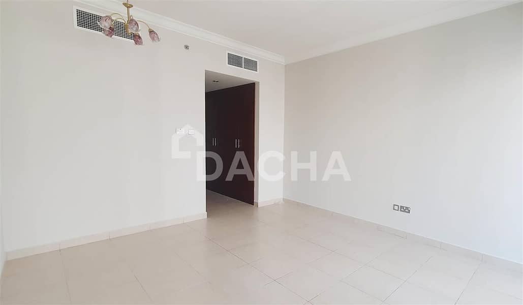 5 Spacious apartment/Chiller Free/Great price