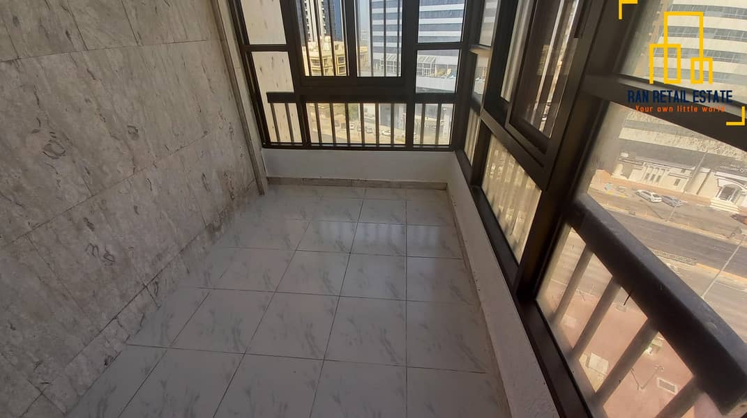 21 Unbelievable! Spacious Flat with Balcony nearby Park