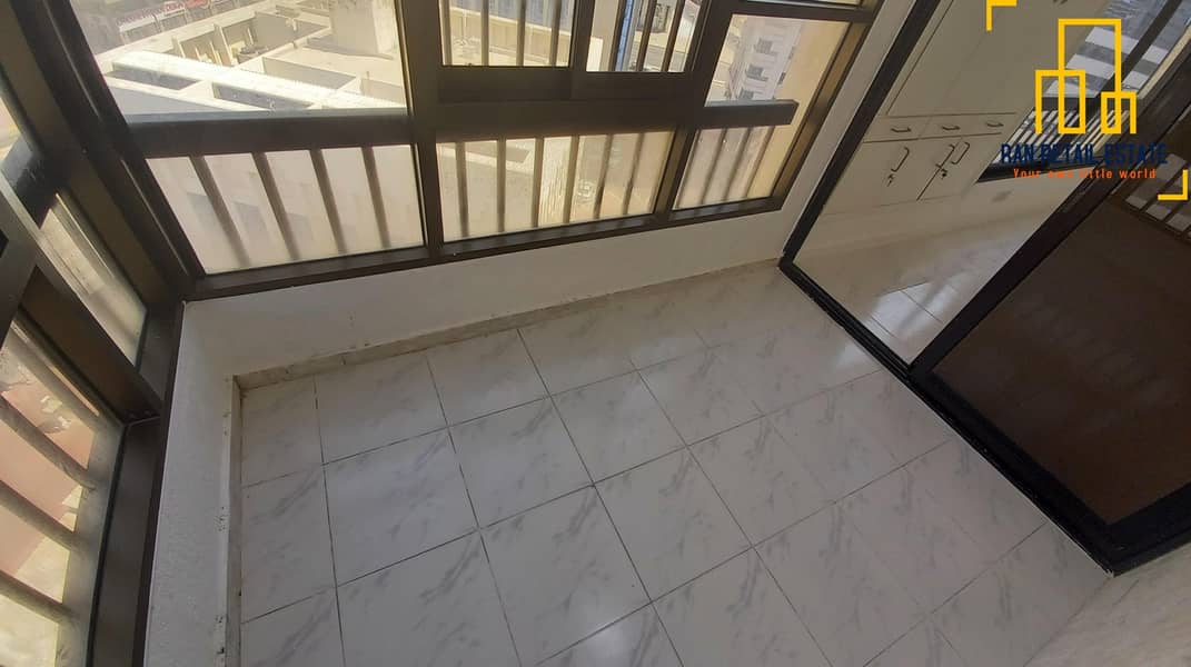 22 Unbelievable! Spacious Flat with Balcony nearby Park