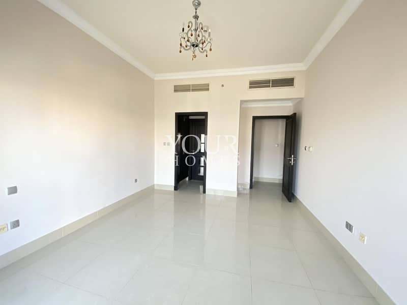 5 SS | Specious And Bright 2 BHK In Le Grand Chateau