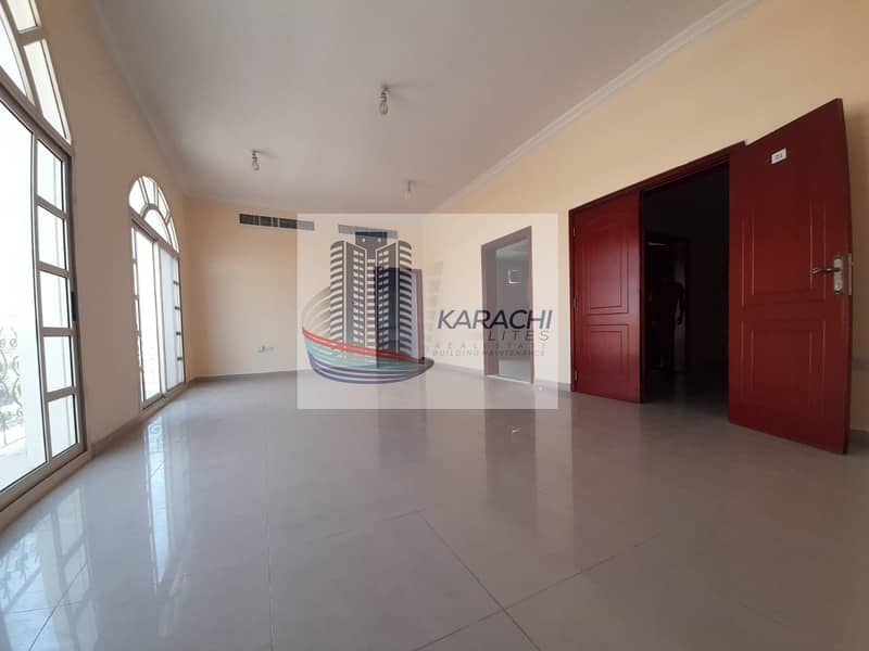 2 Bright And Clean Apartment With 03 Master Bedrooms And Maid Room Near Mushrif Mall