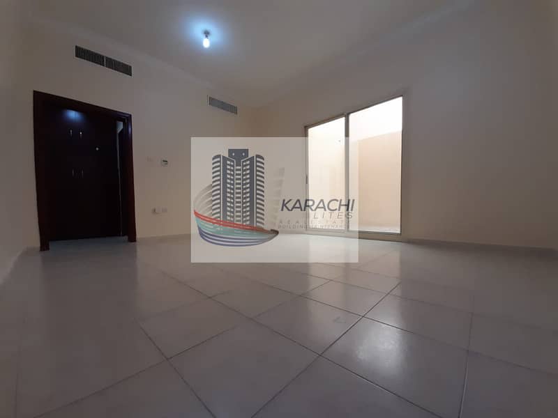 11 Bright And Clean Apartment With 03 Master Bedrooms And Maid Room Near Mushrif Mall