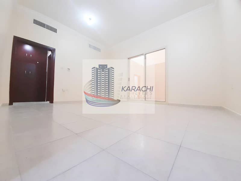 23 Bright And Clean Apartment With 03 Master Bedrooms And Maid Room Near Mushrif Mall