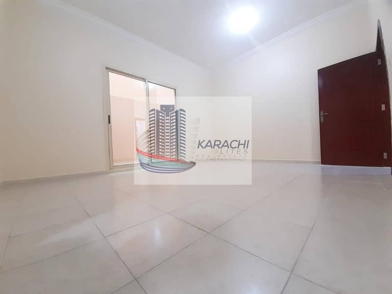 26 Bright And Clean Apartment With 03 Master Bedrooms And Maid Room Near Mushrif Mall