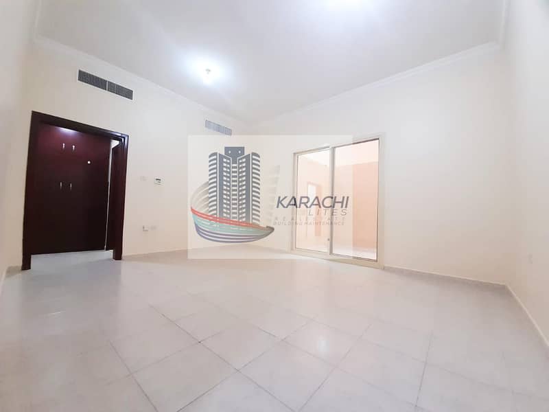 29 Bright And Clean Apartment With 03 Master Bedrooms And Maid Room Near Mushrif Mall