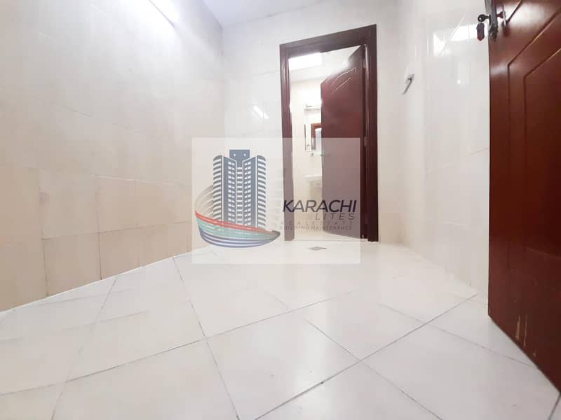 30 Bright And Clean Apartment With 03 Master Bedrooms And Maid Room Near Mushrif Mall