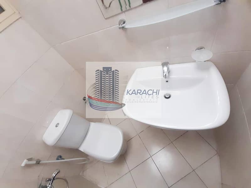 32 Bright And Clean Apartment With 03 Master Bedrooms And Maid Room Near Mushrif Mall