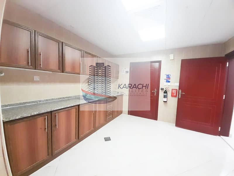 49 Bright And Clean Apartment With 03 Master Bedrooms And Maid Room Near Mushrif Mall