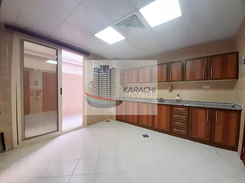 50 Bright And Clean Apartment With 03 Master Bedrooms And Maid Room Near Mushrif Mall
