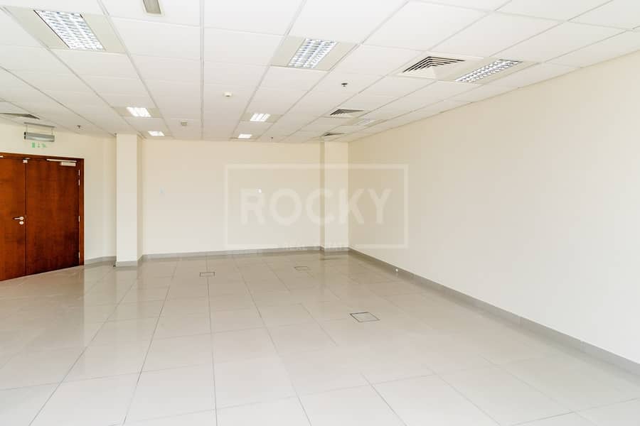 All inclusive | Low Floor | Fitted Office | DIP All inclusive | Low Floor | Fitted Office | DIP