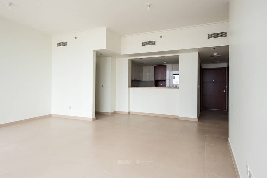 3 2 Bedroom Apartment - Large Terrace - Burj Vista