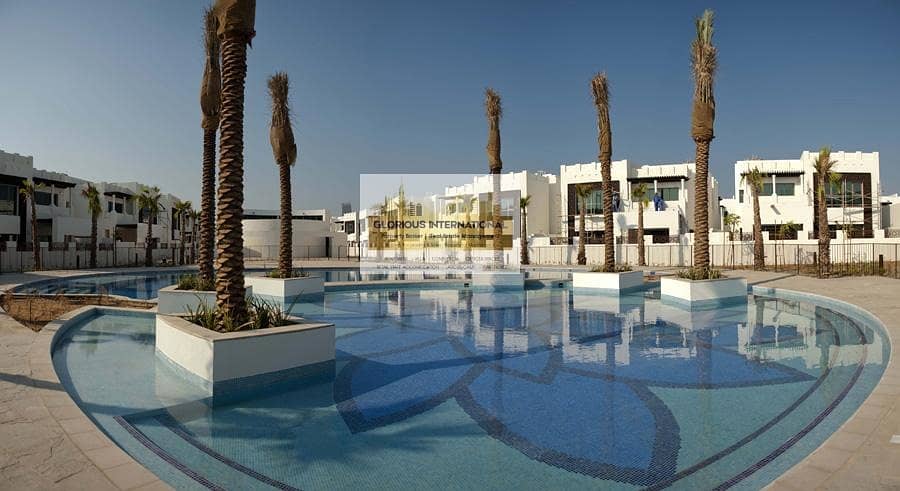 2 Lovely 4BR Villa w/ Facilities in Al Bateen Park