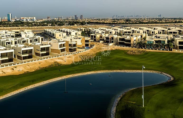 8 Investor Deal | Full Golf Course View | Huge Plot