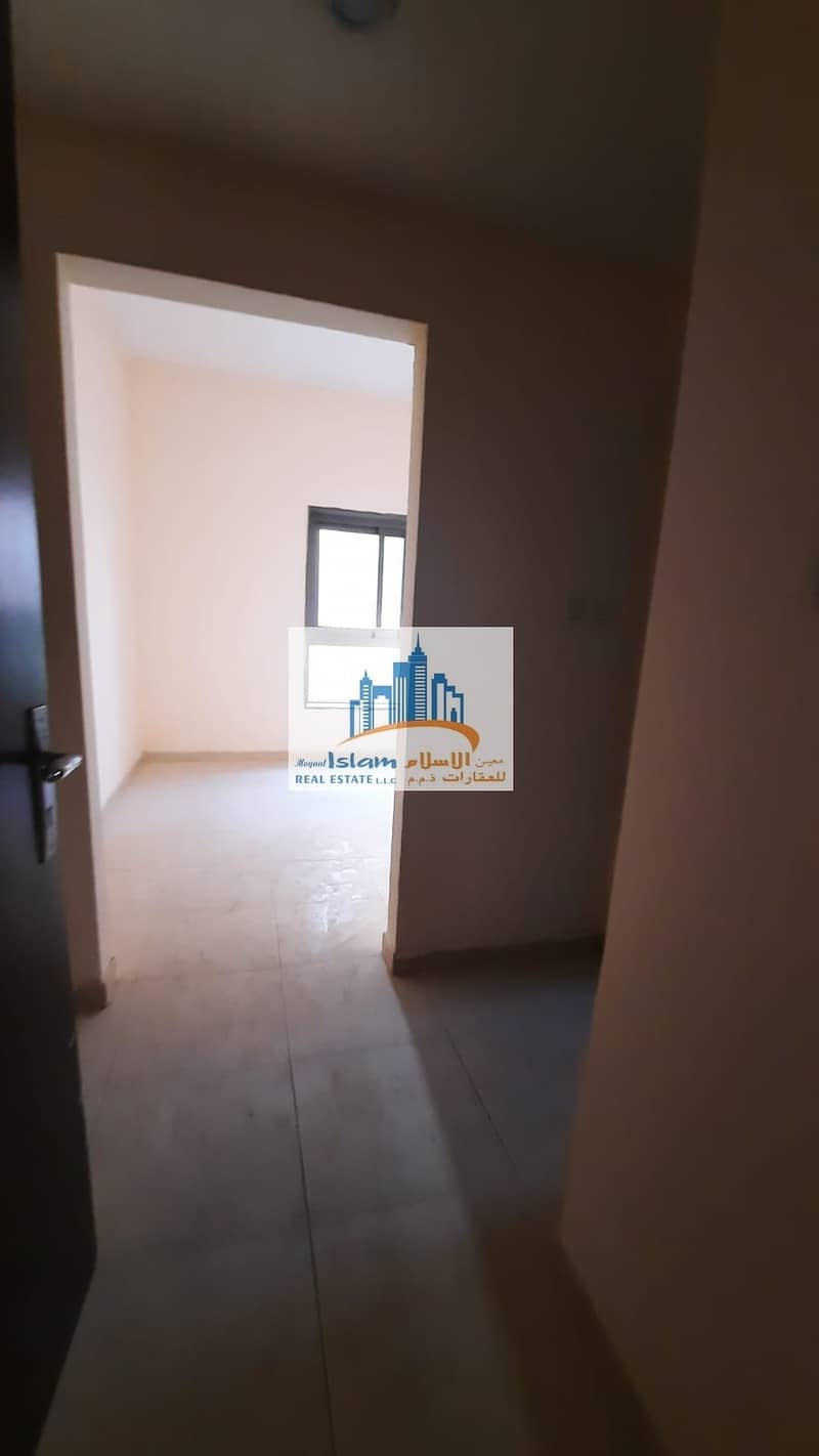 9 BIGGEST PRIVATE TERRACE 2 BED HALL APARTMENT