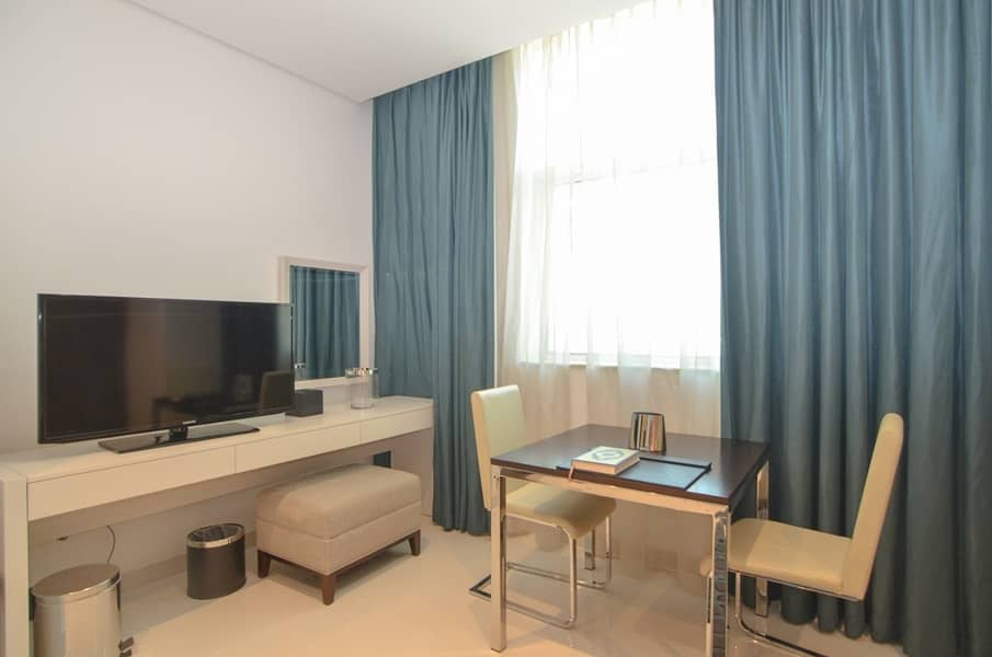 2 Fully Furnished Studio in Cour Jardin!