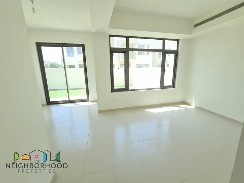 7 Type H I 3Bed + Study + Maid I Middle Unit Mira Oasis 2