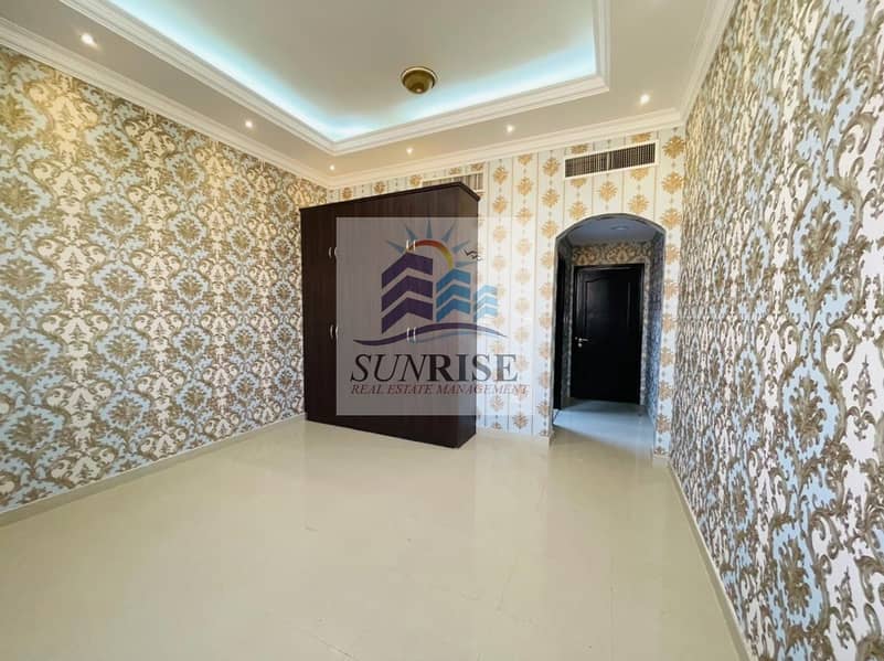 14 Villa Khalifa A, 5 master rooms, central air conditioning, wall cabinets, independent entrance, required 160 thousand