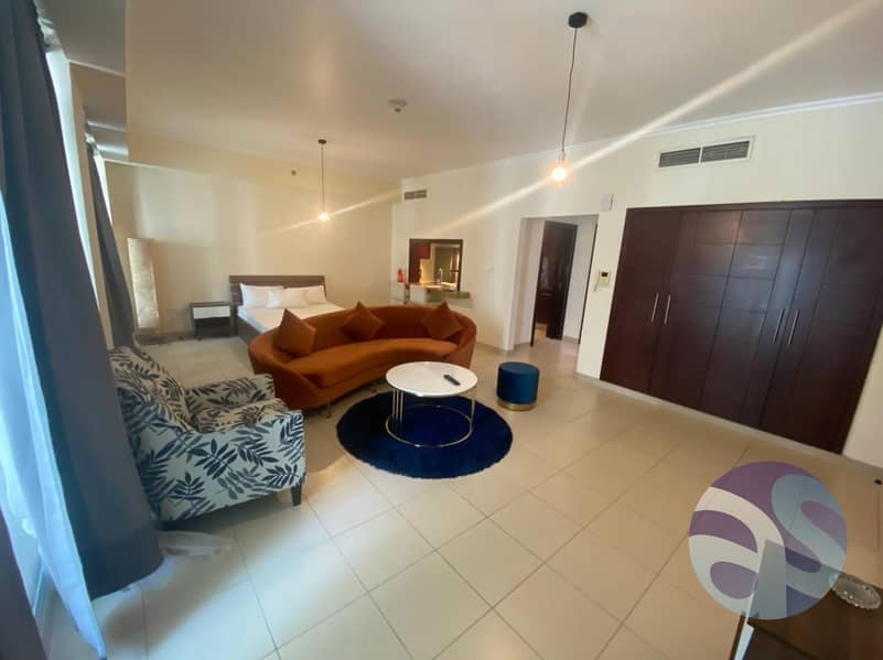 12 Furnished | Vacant | Spacious | Full Pool View | T-A