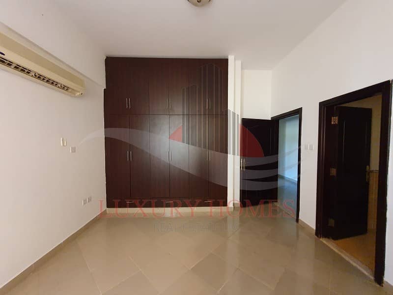 8 Pleasant Very neat and Clean with Main road View