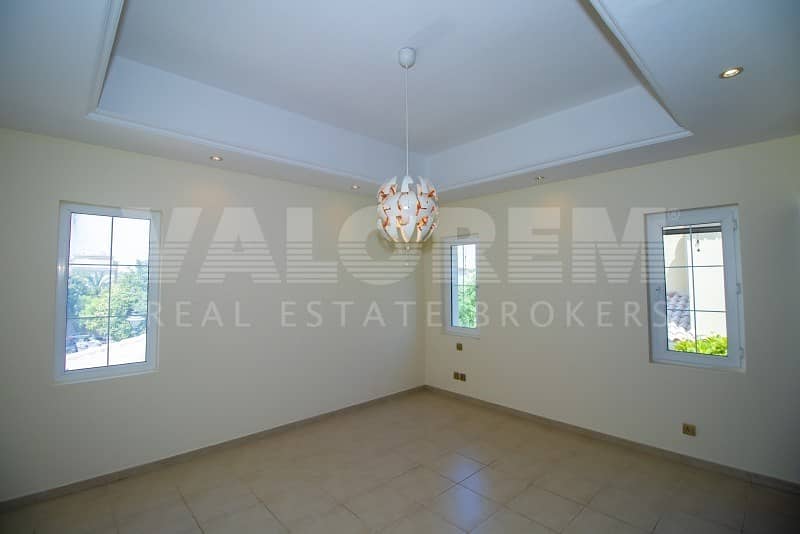 16 Exclusive |Fully Upgraded|Private Pool| 4BR+Office