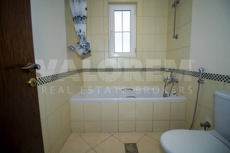 22 Exclusive |Fully Upgraded|Private Pool| 4BR+Office