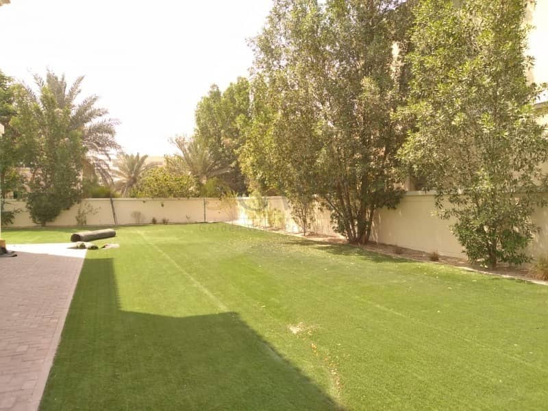 8 Amazingly Private | Massive Green Yard | Low Maintenance | Close To Park |