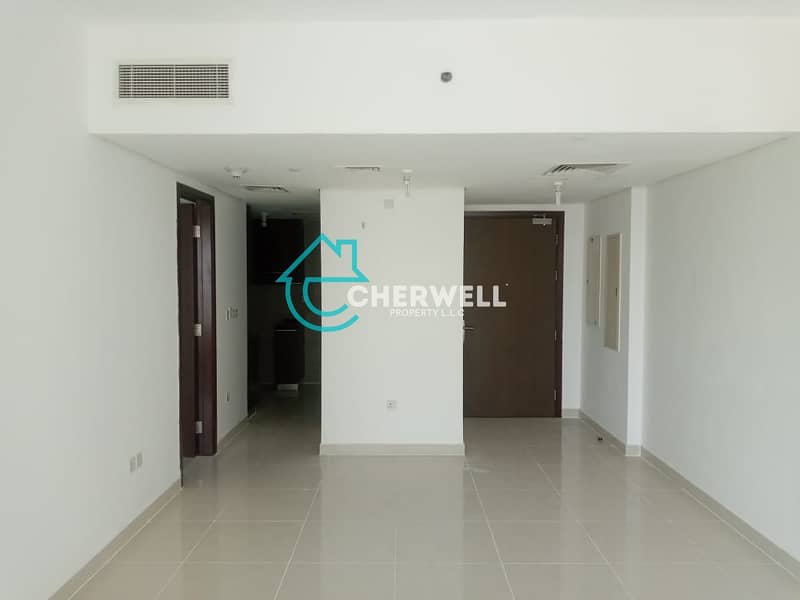 5 Hot Deal | Well Maintained Apartment With Balcony