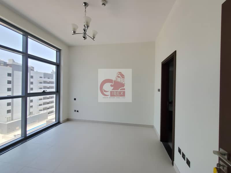 5 Brand new 2bhk with 30 day's free All facilities on sheikh zayed road Dubai