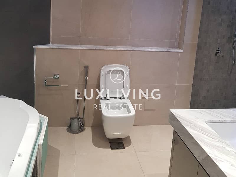 7 Palm Jumeirah | High- End Finishing|Fully Upgraded