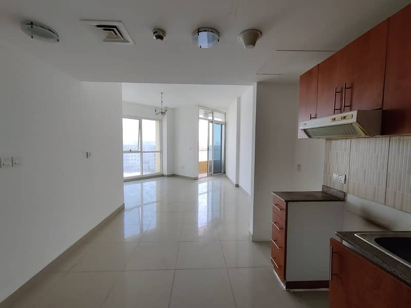 Huge 1 Bedroom Apartment with Amazing Lake Side Panaromic View in Excellent Price - Call Now Grab the Deal Today