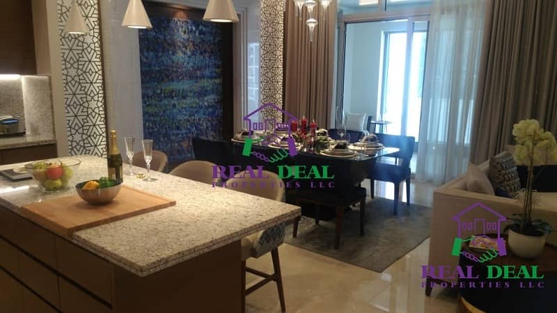 4 Luxury 2 beds apartment / Burj khalifa view