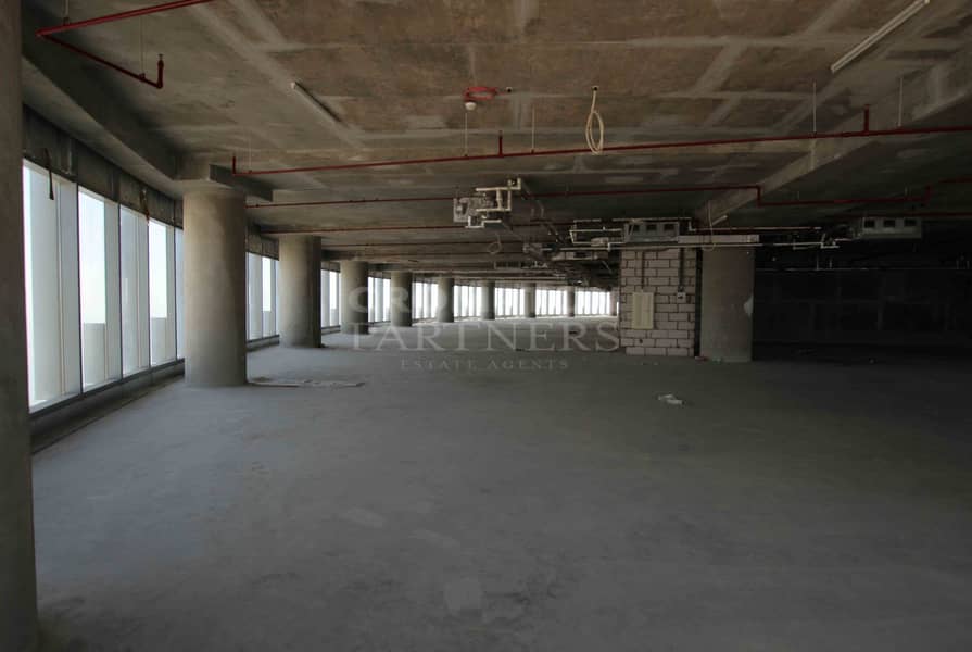 10 Full floor office in Addax/  Shall&core