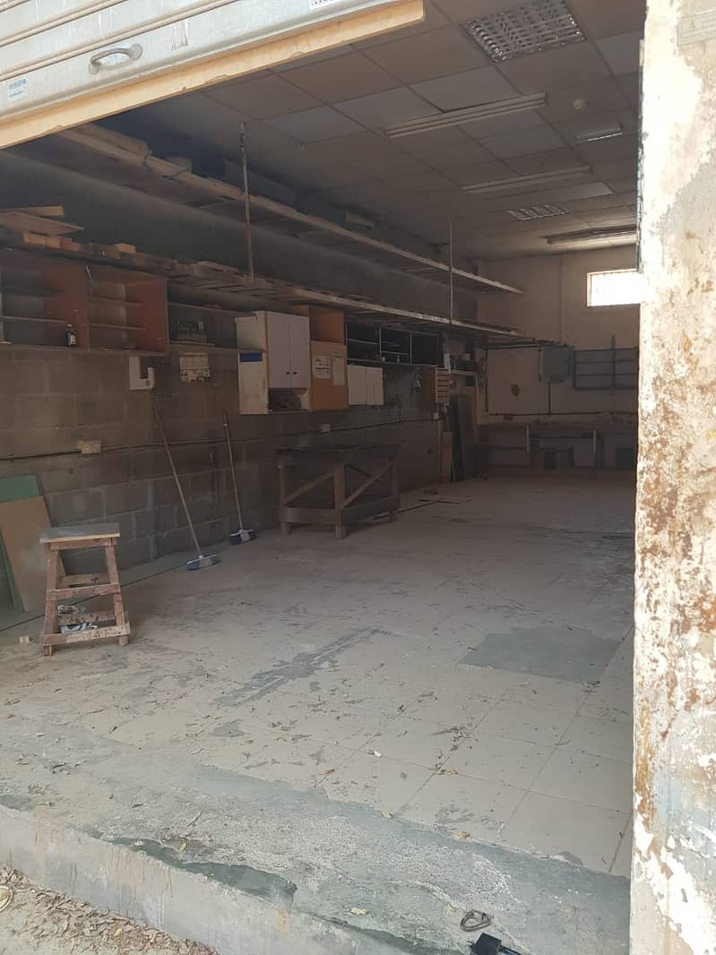 12 Warehouse for rent In Mowaihat  industrial area Ajman