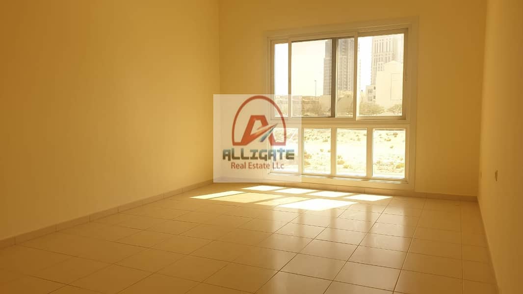 SPACIOUS 1 BED - ROOM APARTMENT WITH AN  EXCLUSIVE LAYOUT AND  ROAD VIEW IN EMIRATES GARDEN