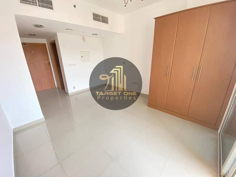 5 Well Maintained Bright Studio / Balcony in IMPZ