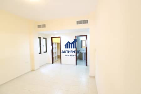 HUGE 2BHK|13MONTHS CONTRACT|NEAR TO SCHOOL,MALL &  METRO