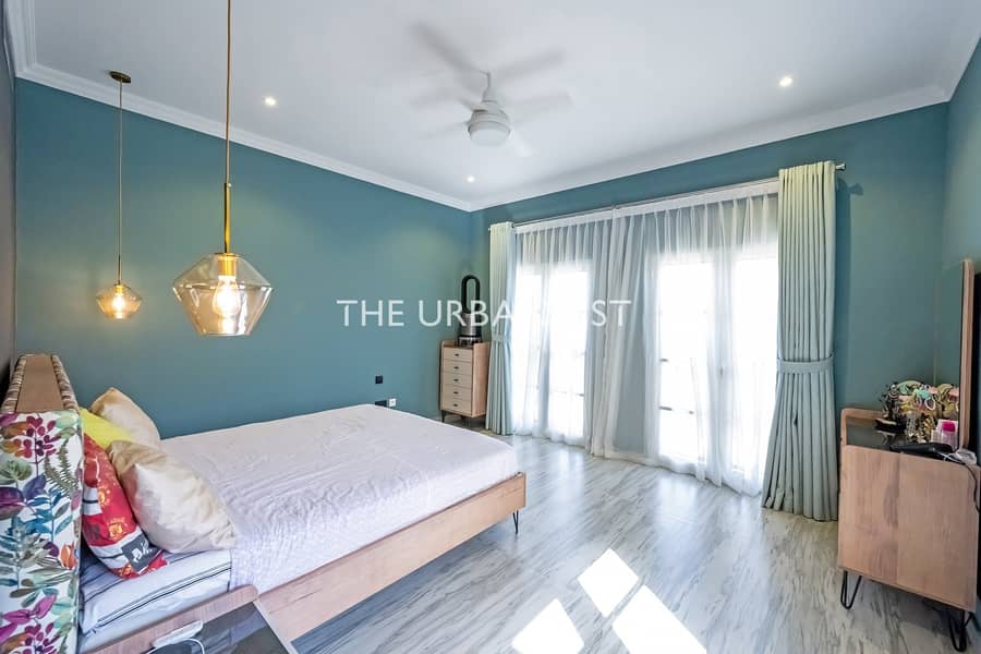 22 Exclusive and Upgraded | 4 BHK | Cordoba with pool