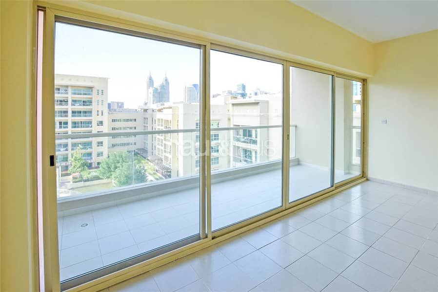 2 2 Bed + Study | Unfurnished | High Floor