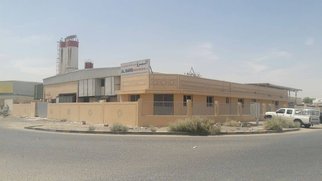 WAREHOUSE FOR SALE IN INDUSTRIAL AREA 17