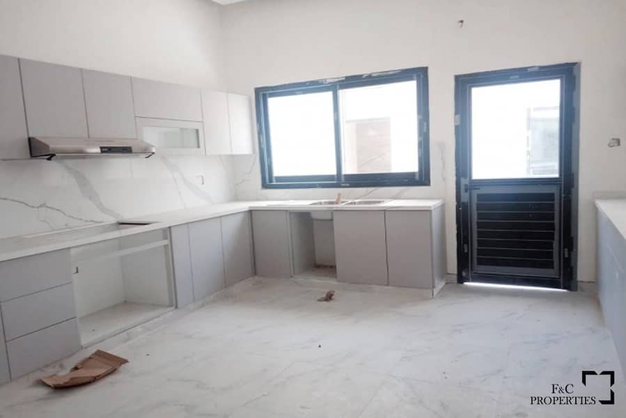 6 Independent 5BR | Brand New | Huge Majlis