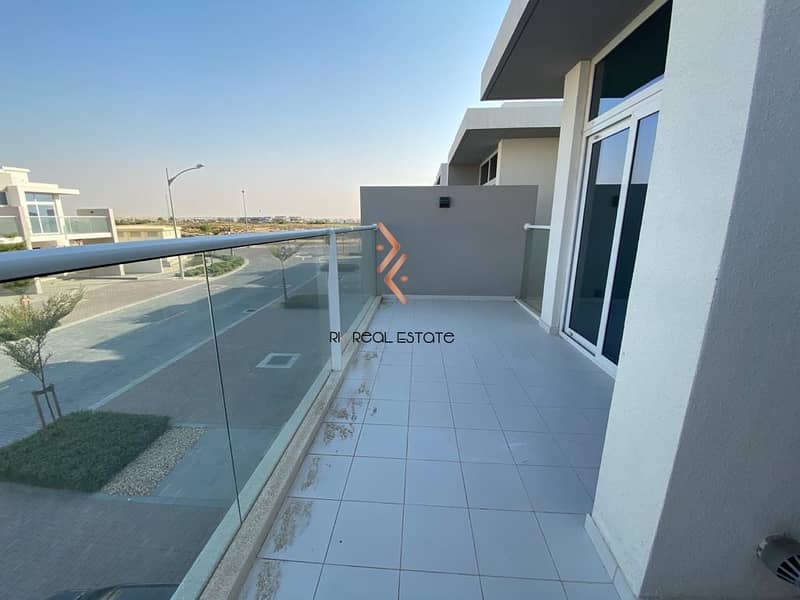 20 Good Investment 3BR with Stunning View