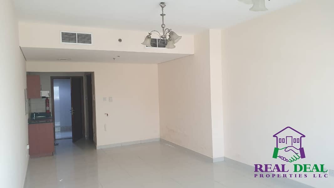 3 Studio apartment in DIC