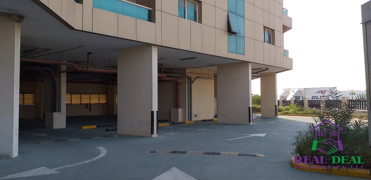 19 Studio apartment in DIC