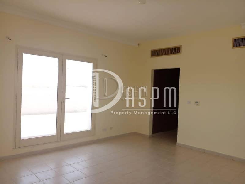 8 GREAT DEAL |  Well Maintained Villa |4+M | Spacious Layout