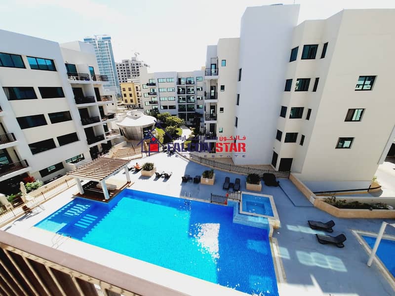 HIGHER FLOOR | GARDEN AND POOL VIEW | ONE BED WITH LAUNDRY